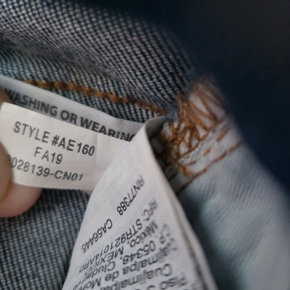 MADEWELL The Perfect Vintage Crop Jean in Bellbrook Wash AE160 26 - Picture 14 of 14